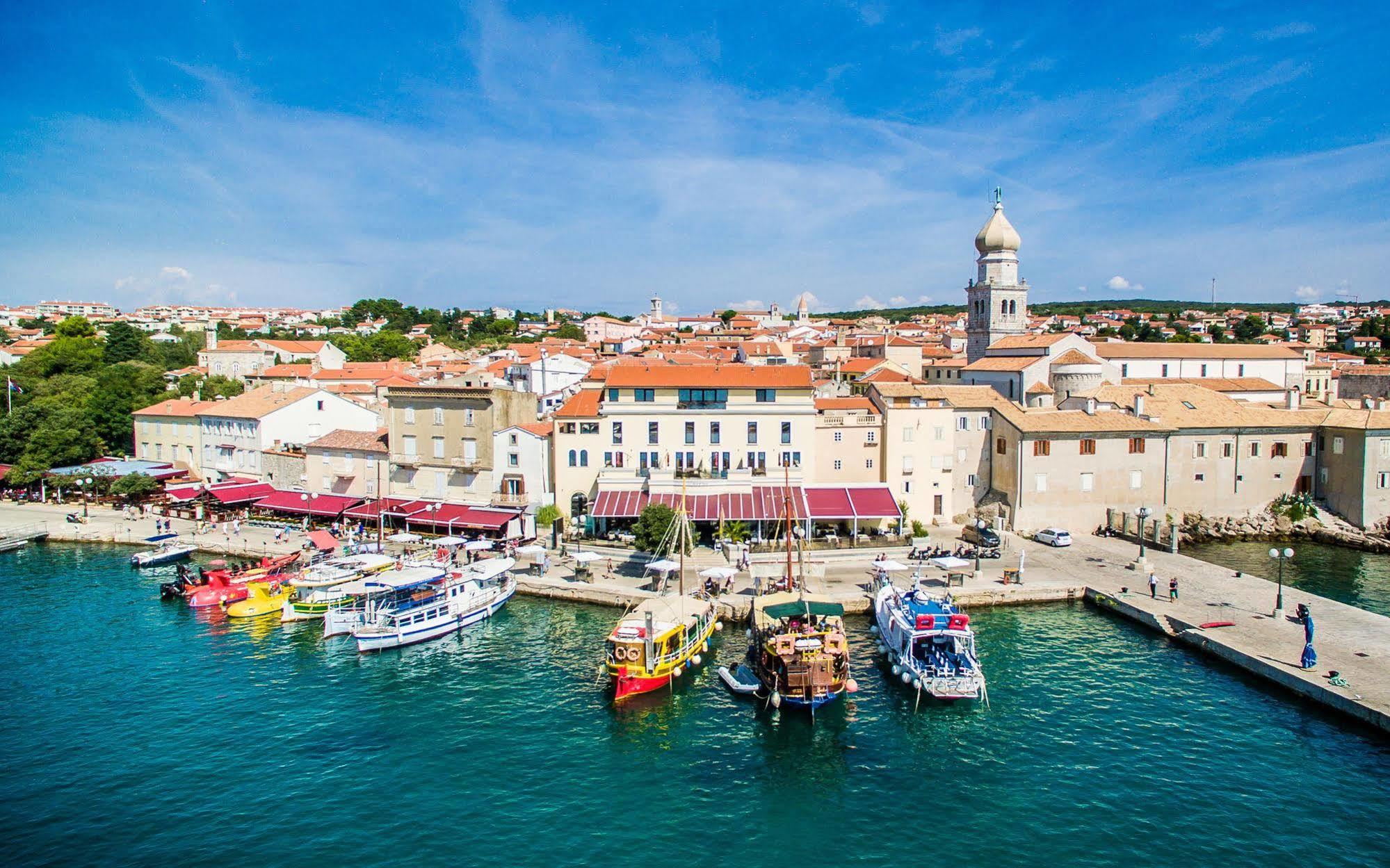 Hotel Marina Krk Town Exterior photo